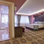 Hotel Celikhan 3*