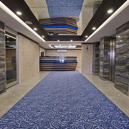 Hotel Celikhan 3*